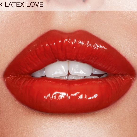 Charlotte Tilbury LATEX LOVE
STUDIO 64 - Picture 4 of 9